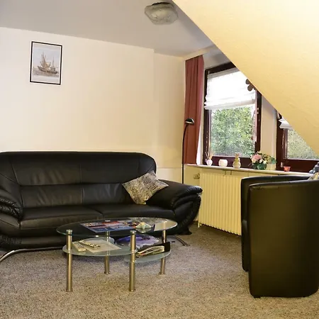 Hoyler Apartment *